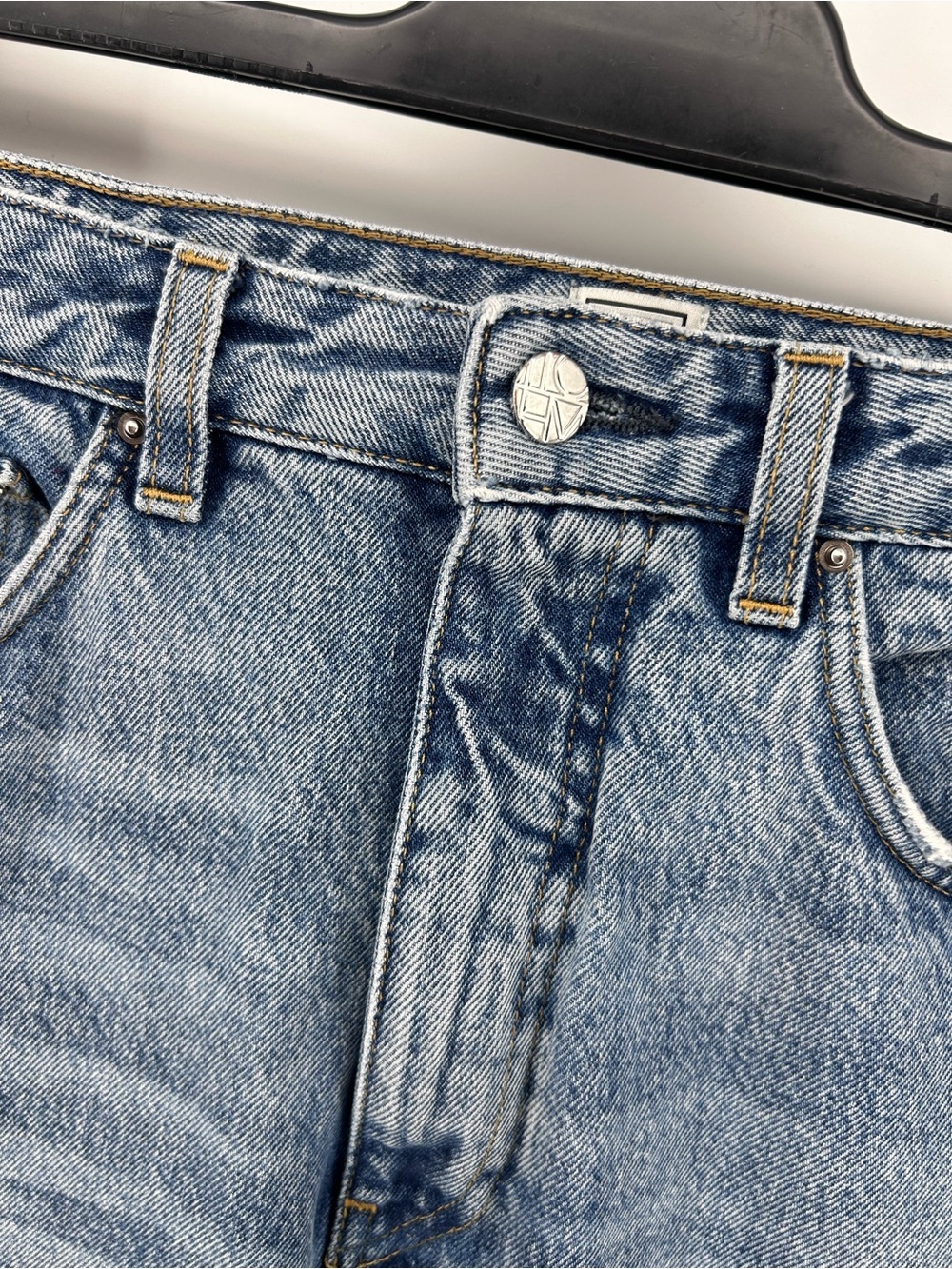 TOTEME Flare Fit Denim Cropped Jeans in Washed Blue Cotton Women’s Size 28/30 - Picture 3 of 13